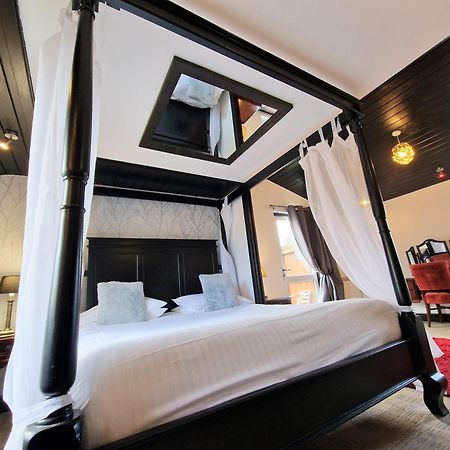 Villa Ochil 9 With Private Hot Tub - Fife - Loch Leven - Lomond Hills - Pet Friendly Kelty Esterno foto